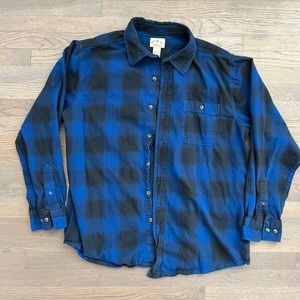 Men’s Blue Mountain, black and blue flannel, long sleeve, size large